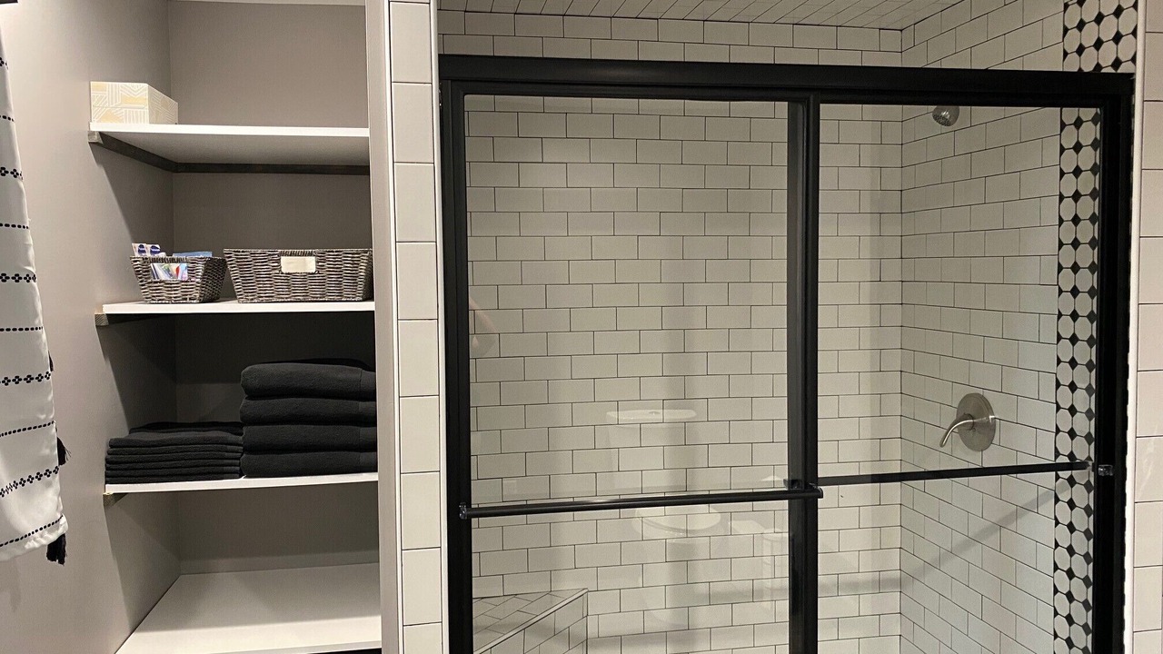 Photo of Others in Lexington