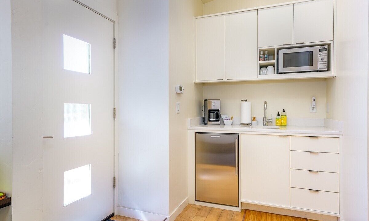 Photo of Others in River West