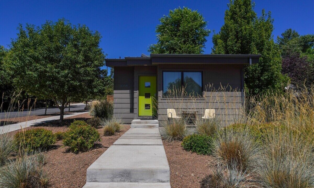 Photo of Others in River West