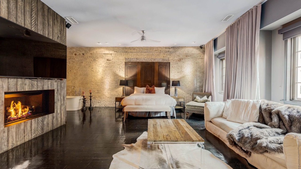 Photo of Livingroom in Arts District