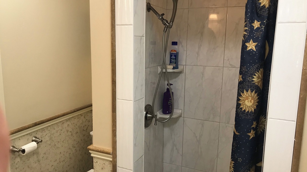 Photo of Bathroom in Western Shore