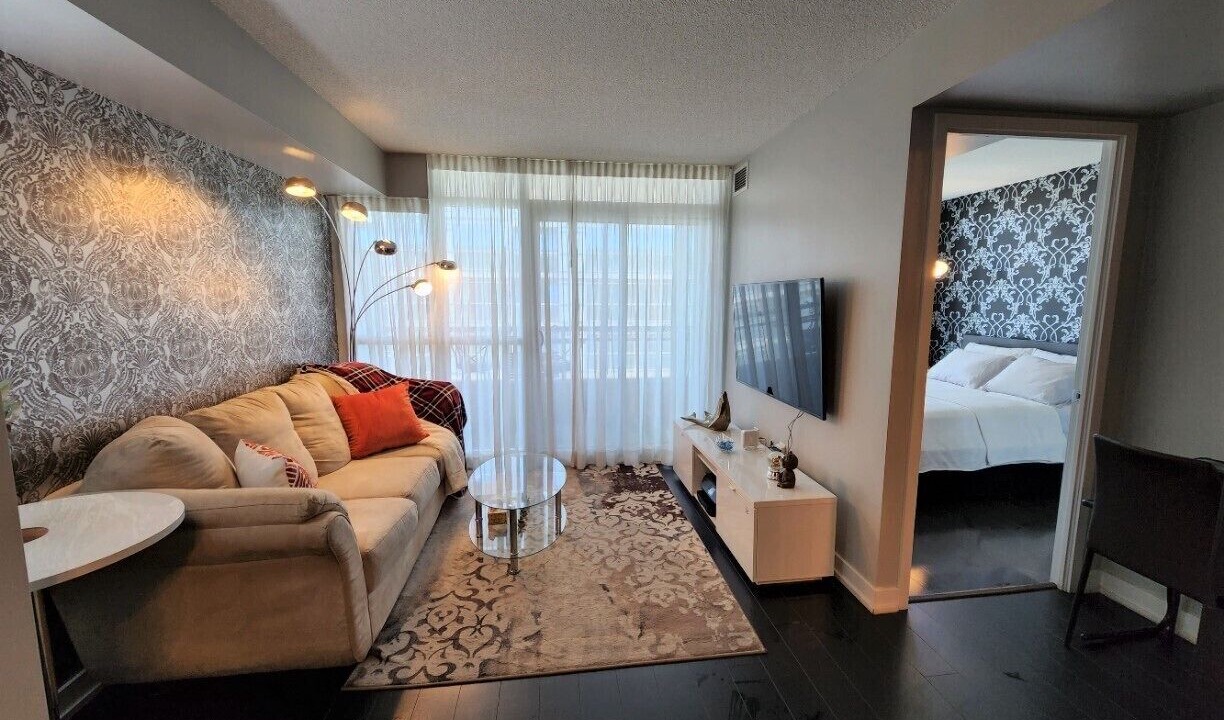 Photo of Livingroom in Wellington Place