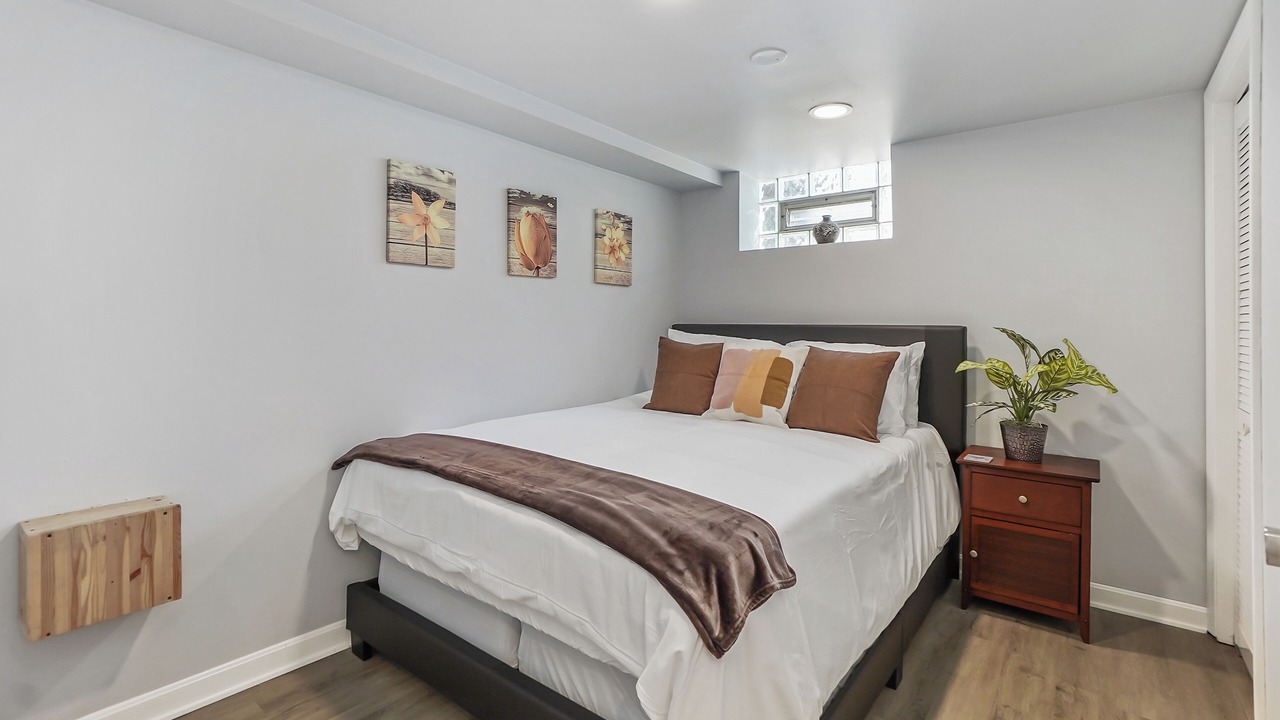 Photo of Bedroom in Stickney