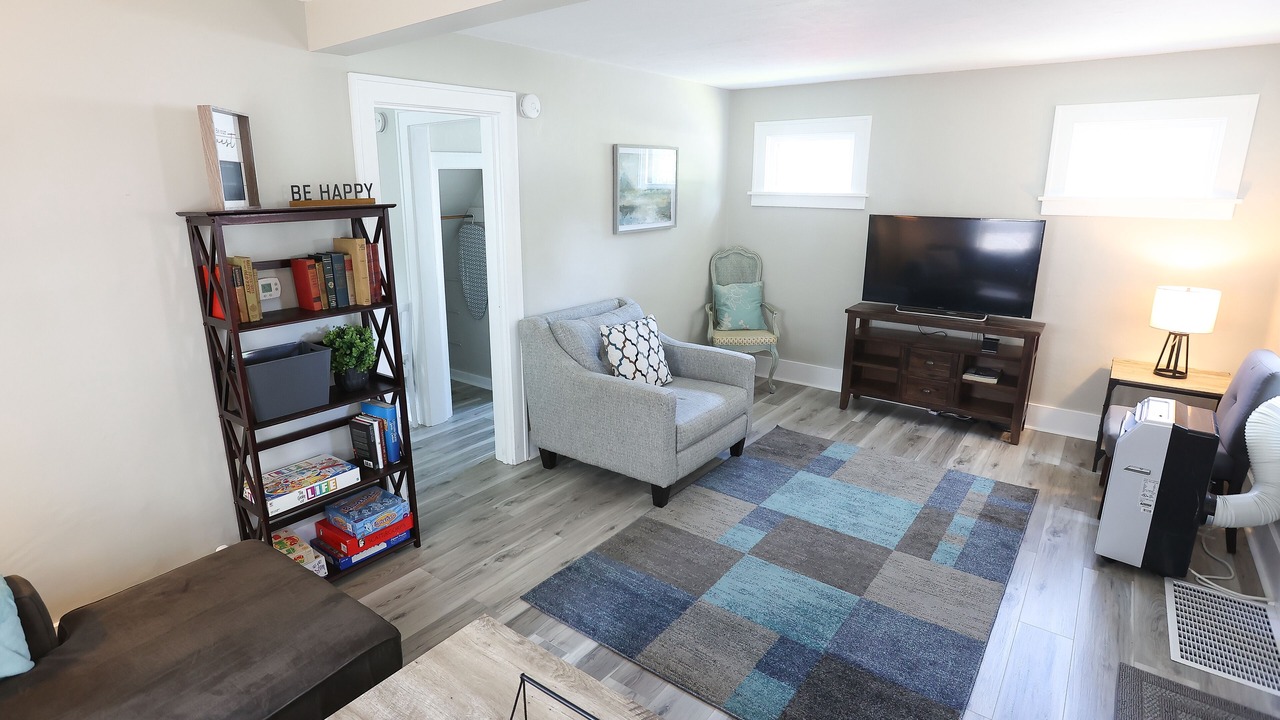 Photo of Livingroom in Orchard Park