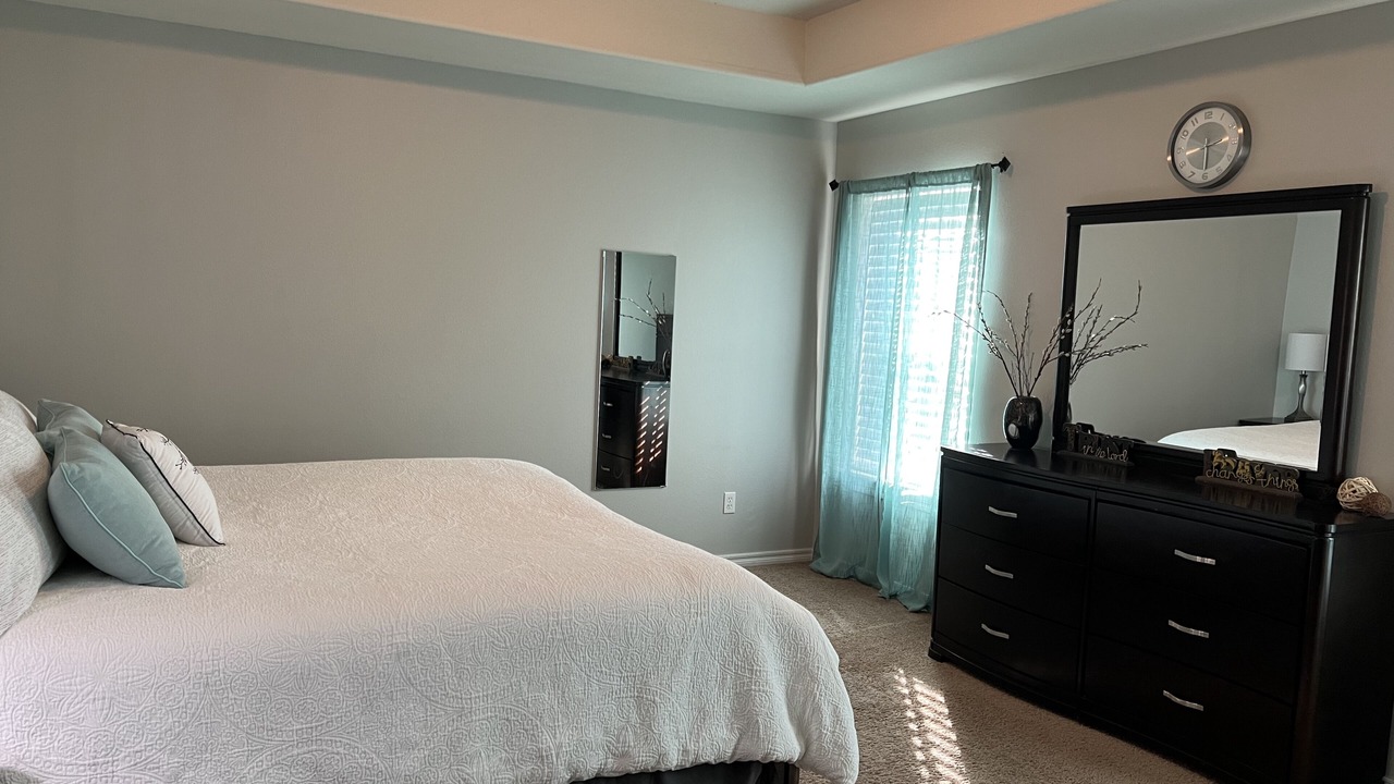 Photo of Bedroom in Broken Arrow
