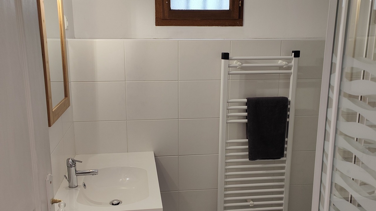 Photo of Bathroom in Boutx