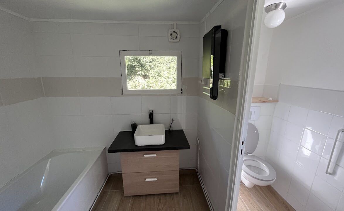 Photo of Bathroom in Beaudean