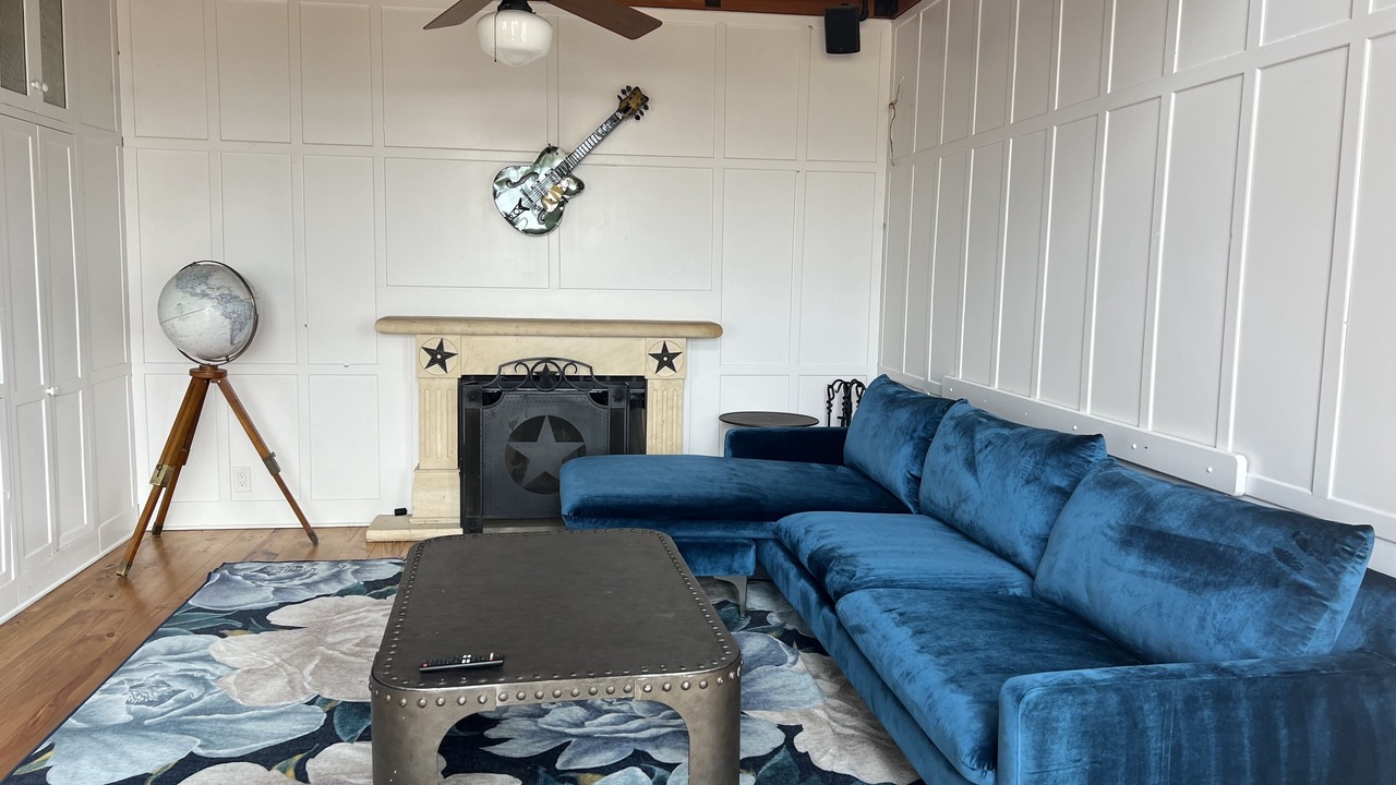Photo of Livingroom in Spicewood