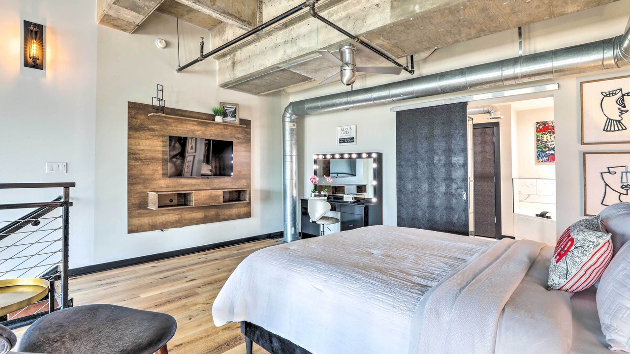 Photo of Bedroom in Atlantic Station Area