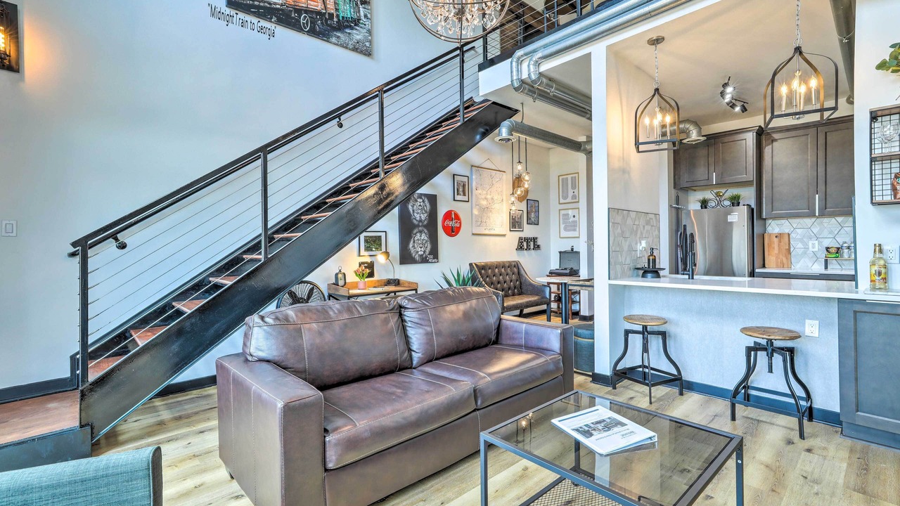 Photo of Livingroom in Atlantic Station Area