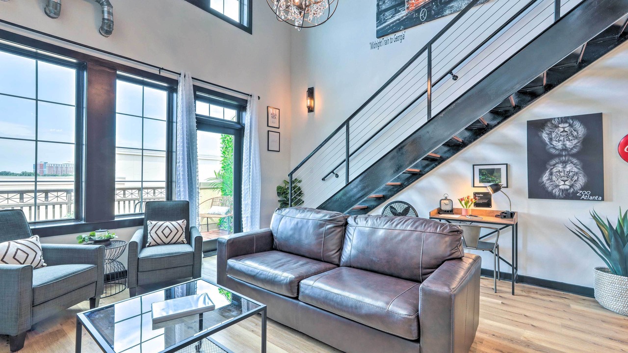 Photo of Livingroom in Atlantic Station Area