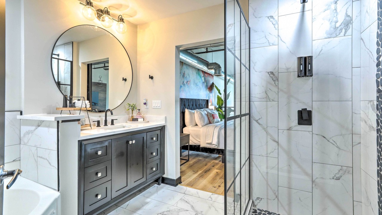 Photo of Bathroom in Atlantic Station Area