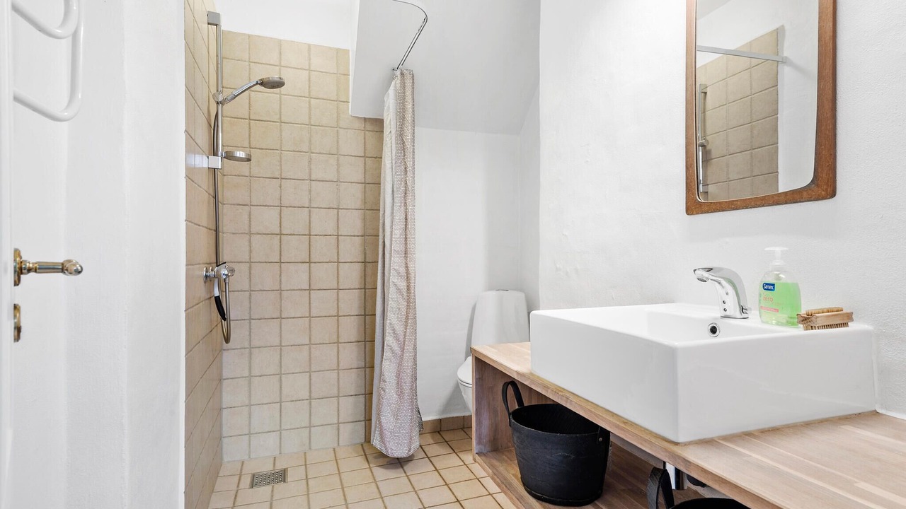 Photo of Bathroom in Tim