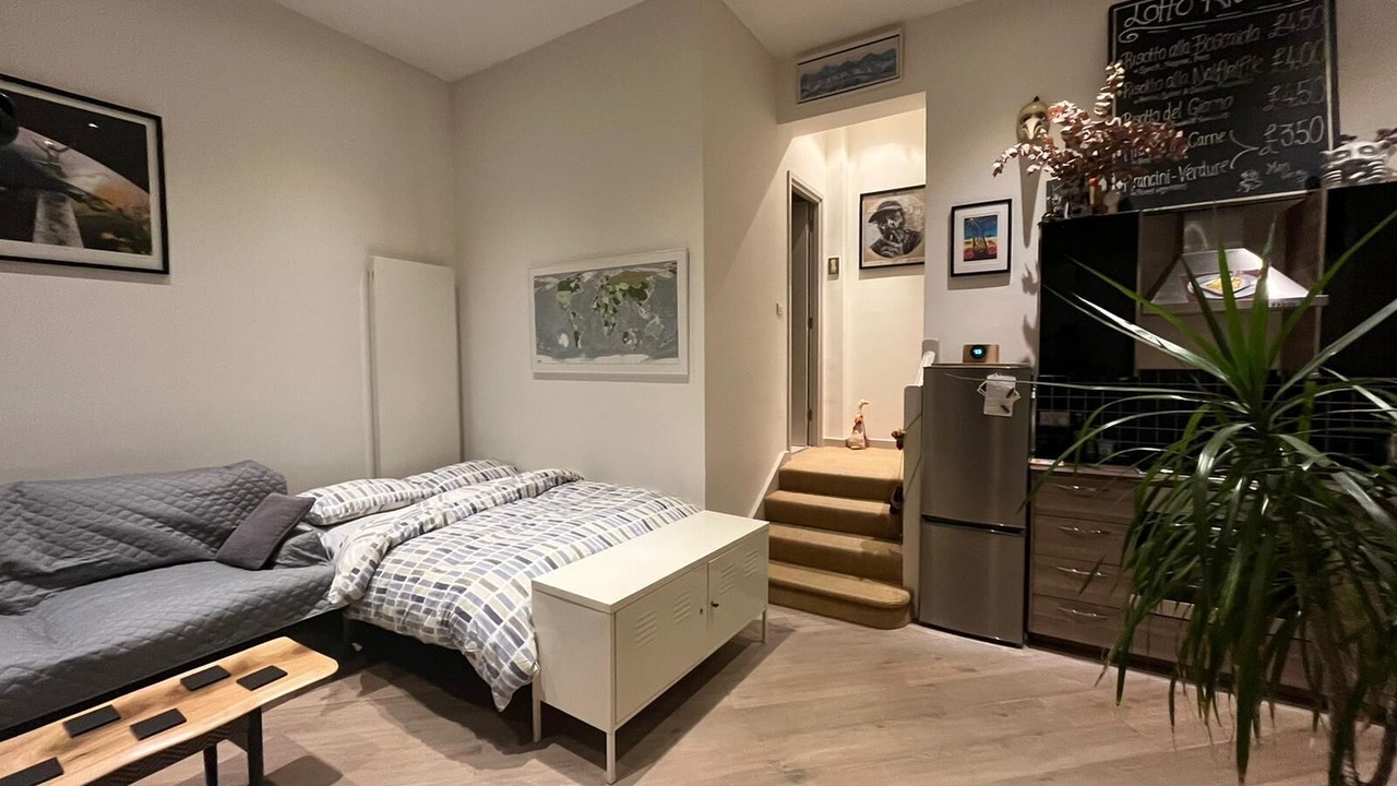 Photo of Others in Tufnell Park