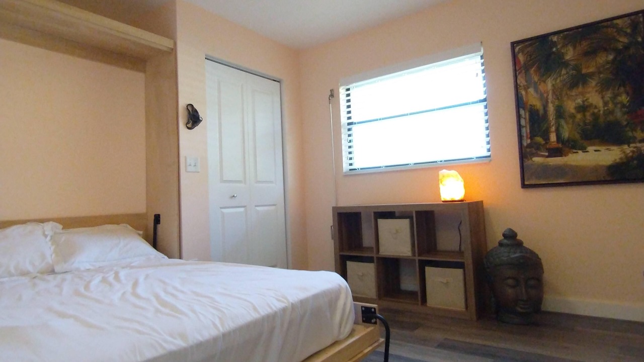 Photo of Bedroom in Bowe Gardens