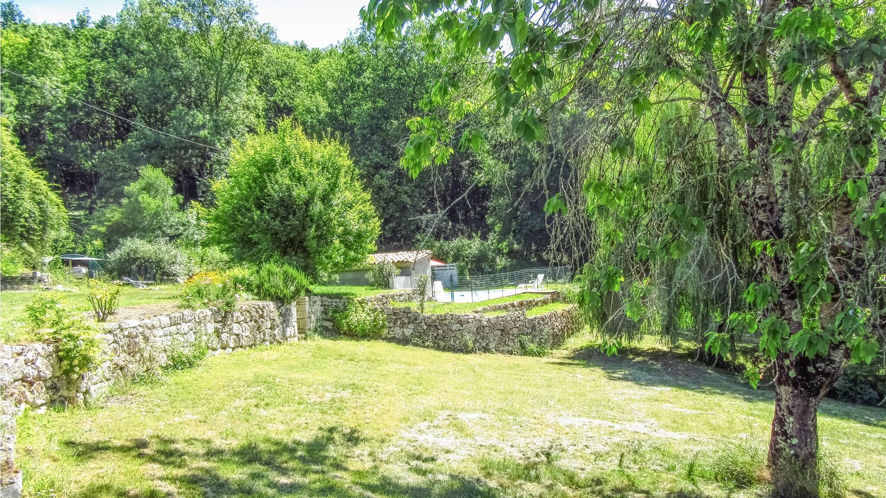 Photo of Others in Saint-Salvy