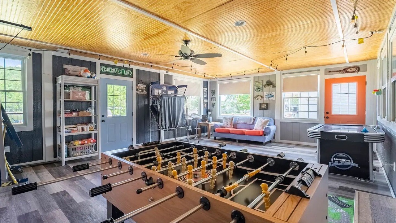 Photo of Bedroom in Roach