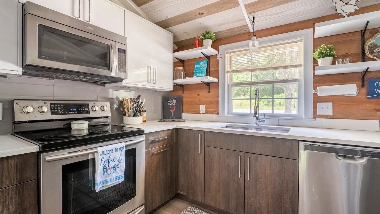 Photo of Kitchen in Roach