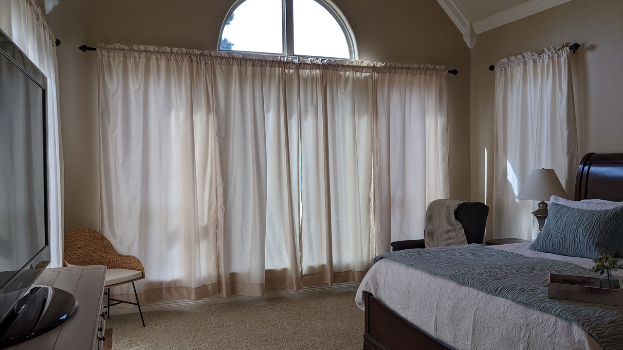 Photo of Bedroom in Bronson
