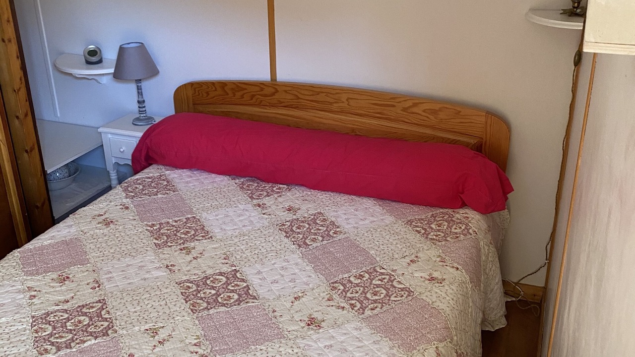 Photo of Bedroom in Matemale