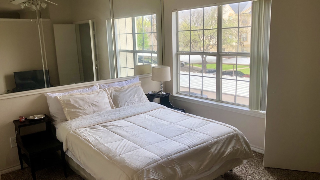 Photo of Bedroom in Far North Dallas