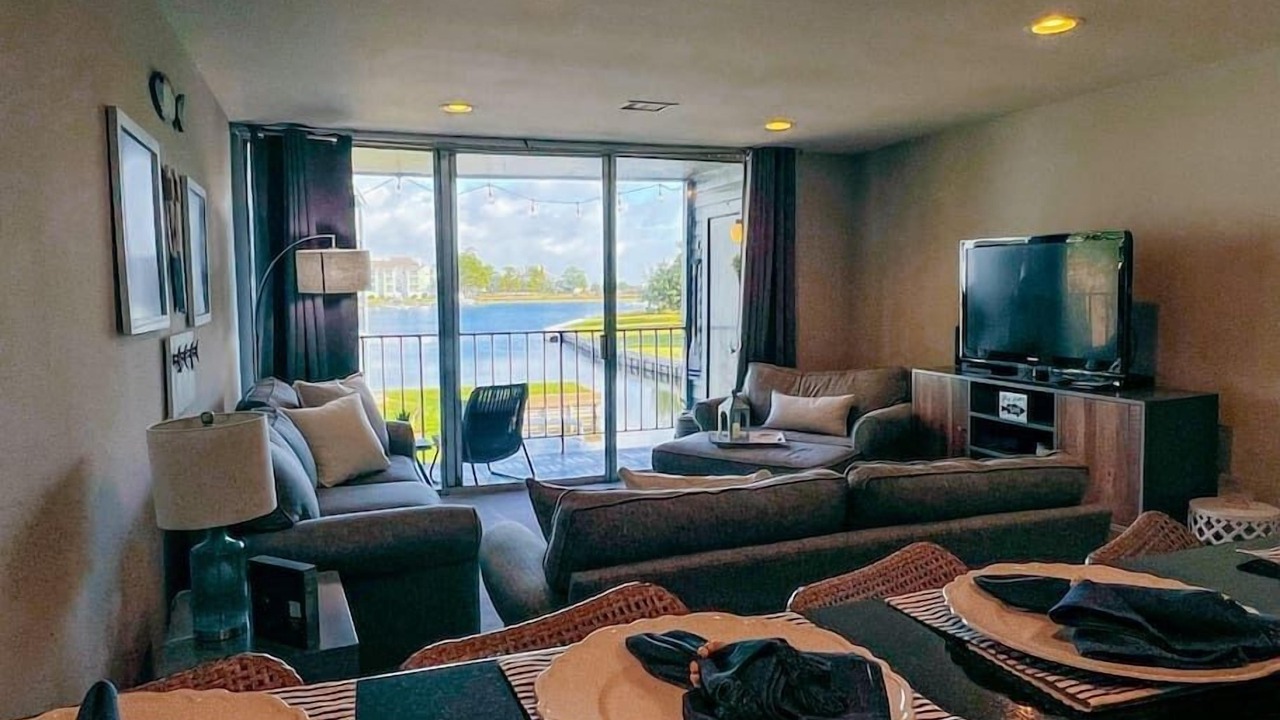 Photo of Bedroom in Walden on Lake Conroe
