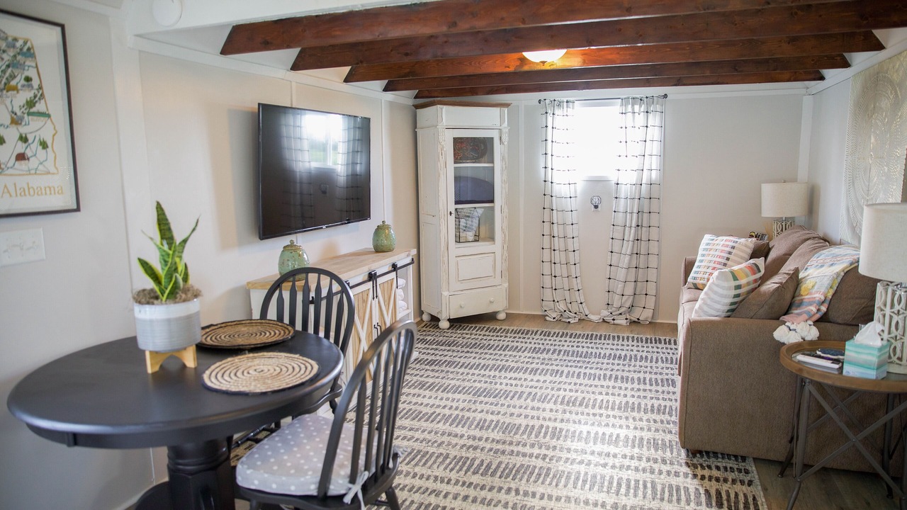 Photo of Livingroom in Houston County