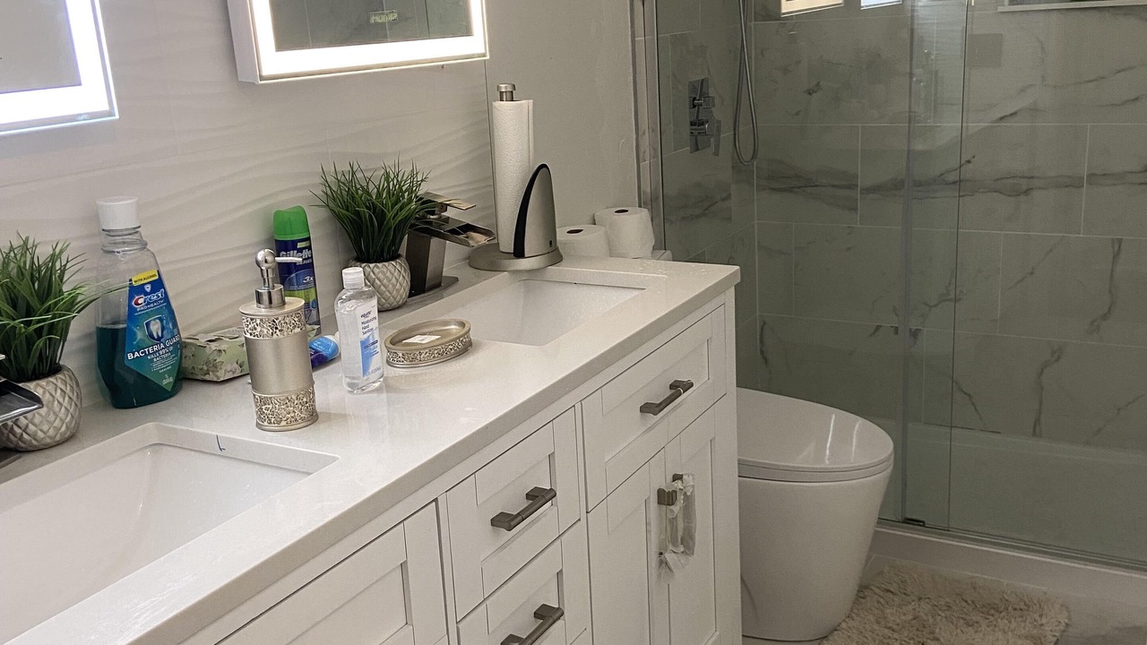 Photo of Bathroom in Wayne