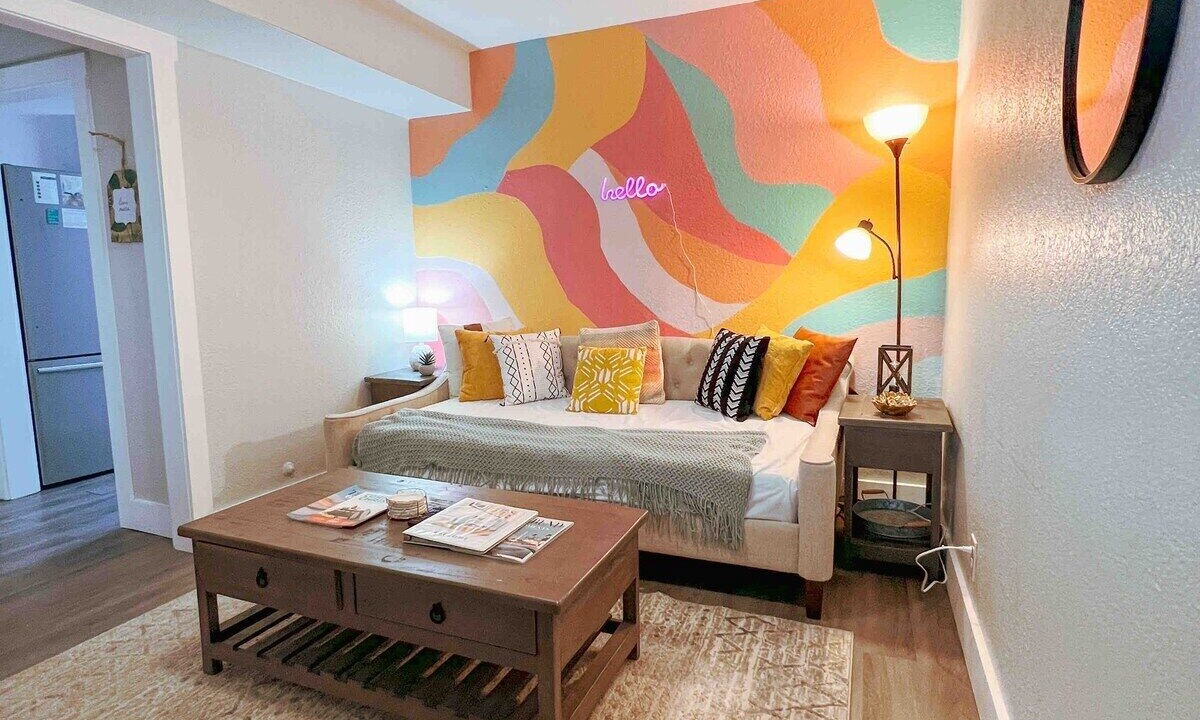 Photo of Bedroom in Central City