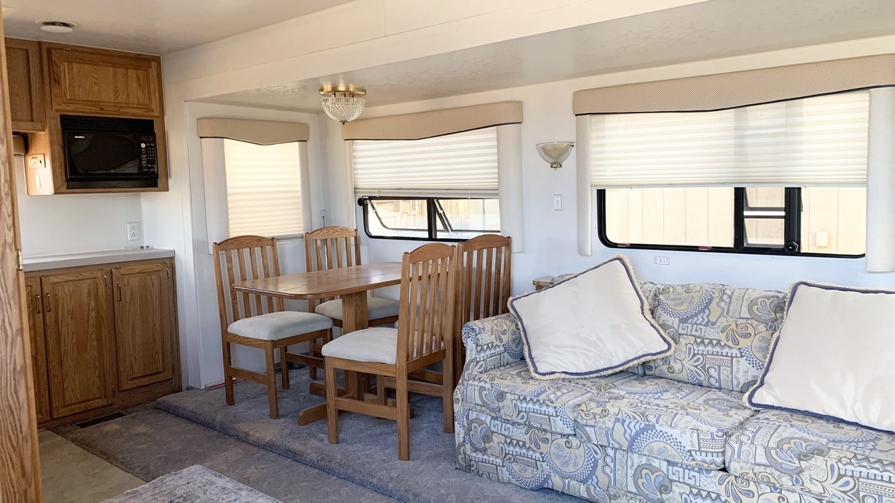Photo of Livingroom in Quartz Hill
