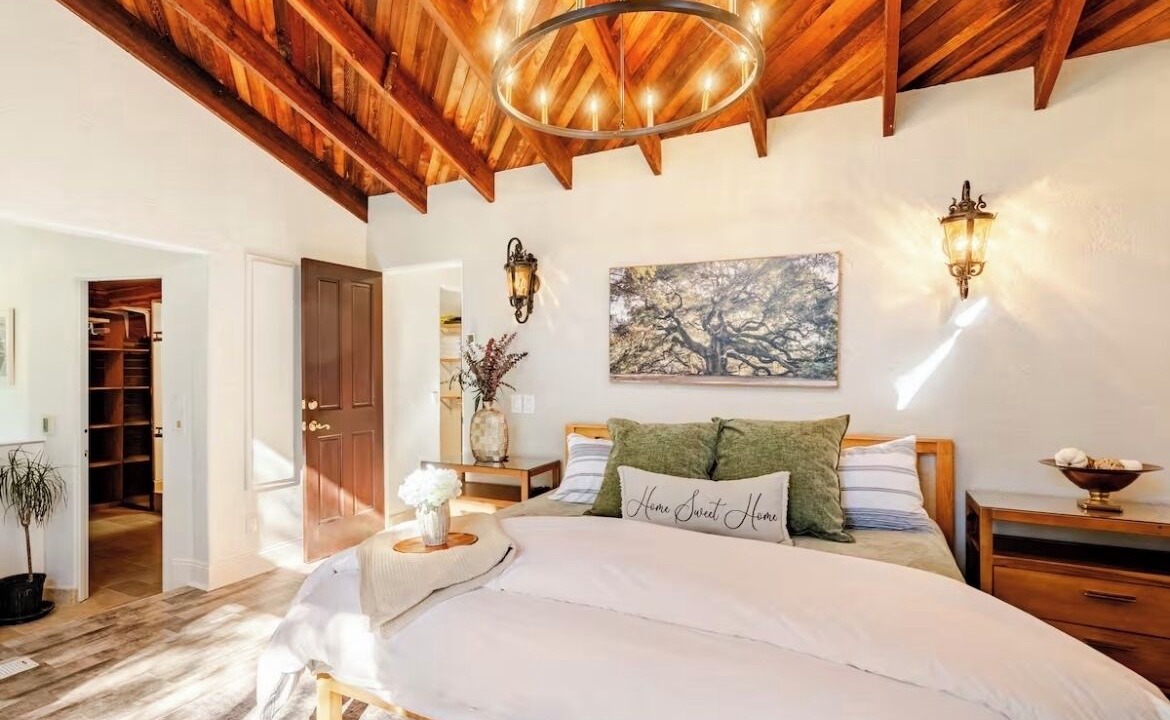 Photo of Bedroom in Carmel Valley