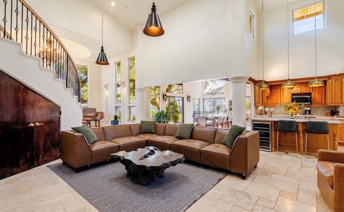 Photo of Livingroom in Carmel Valley