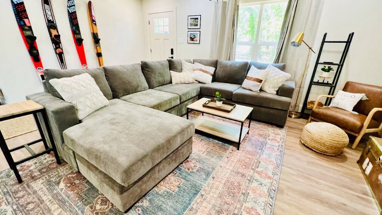 Photo of Livingroom in Chico
