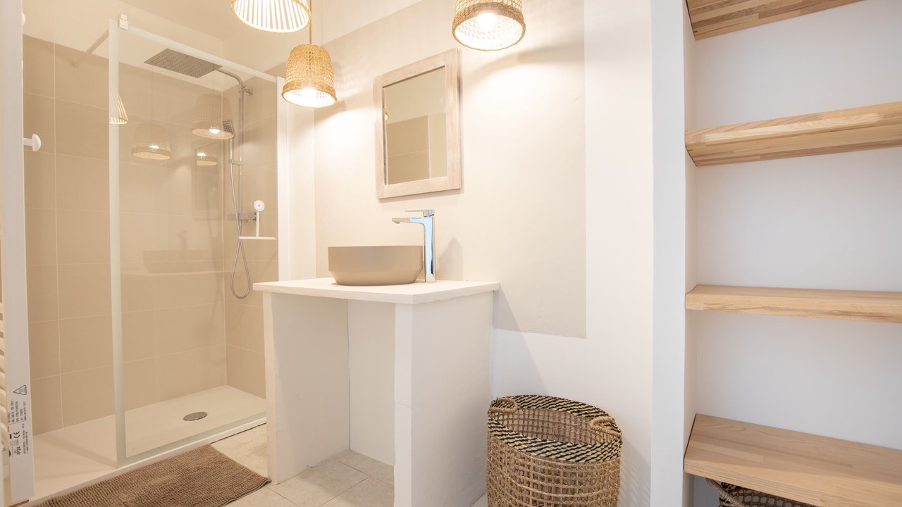 Photo of Bathroom in La Bruguiere