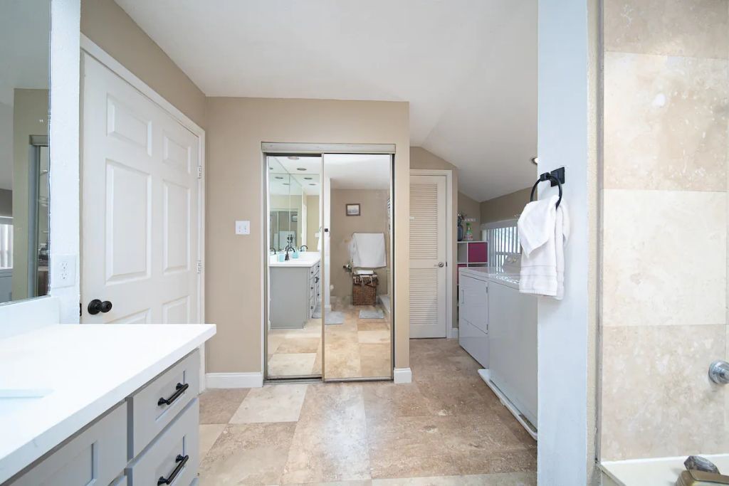 Photo of Bathroom in Seven Coves