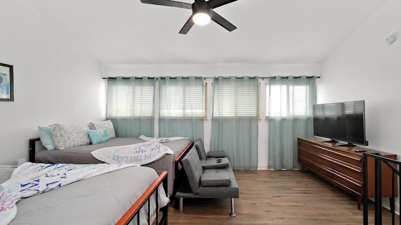 Photo of Bedroom in Seven Coves