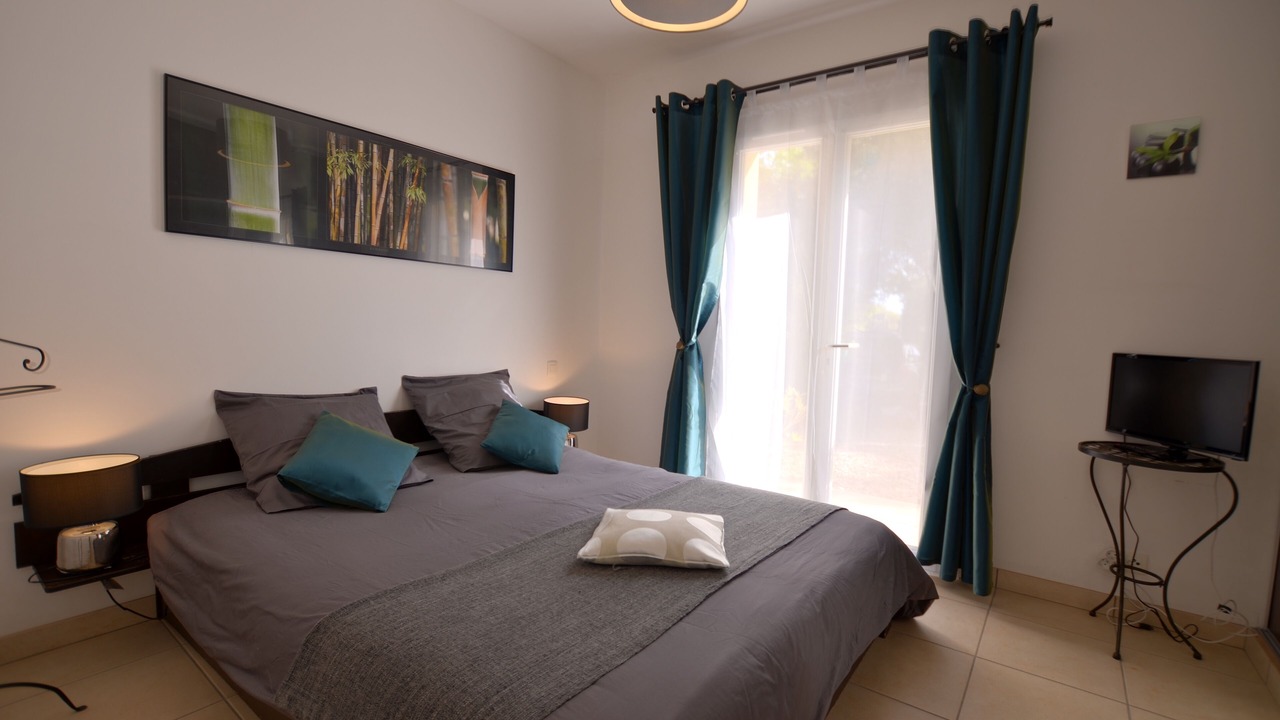 Photo of Bedroom in Jard-sur-Mer