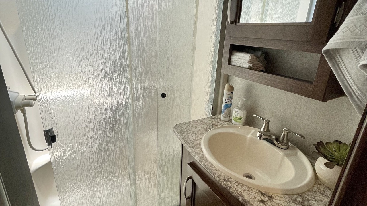 Photo of Bathroom in Ringold
