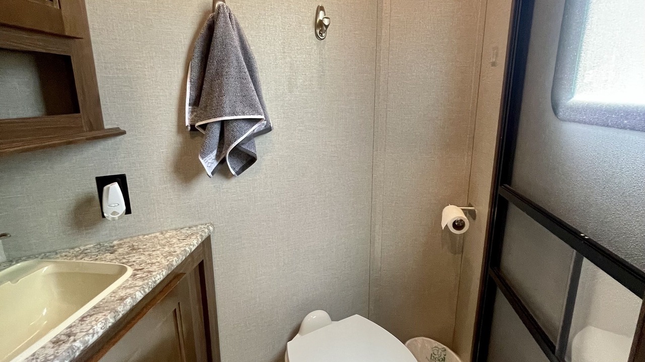Photo of Bathroom in Ringold