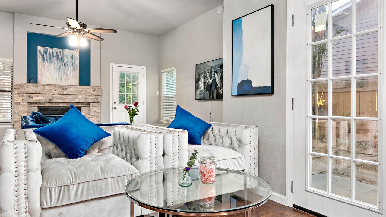 Photo of Livingroom in Heritage