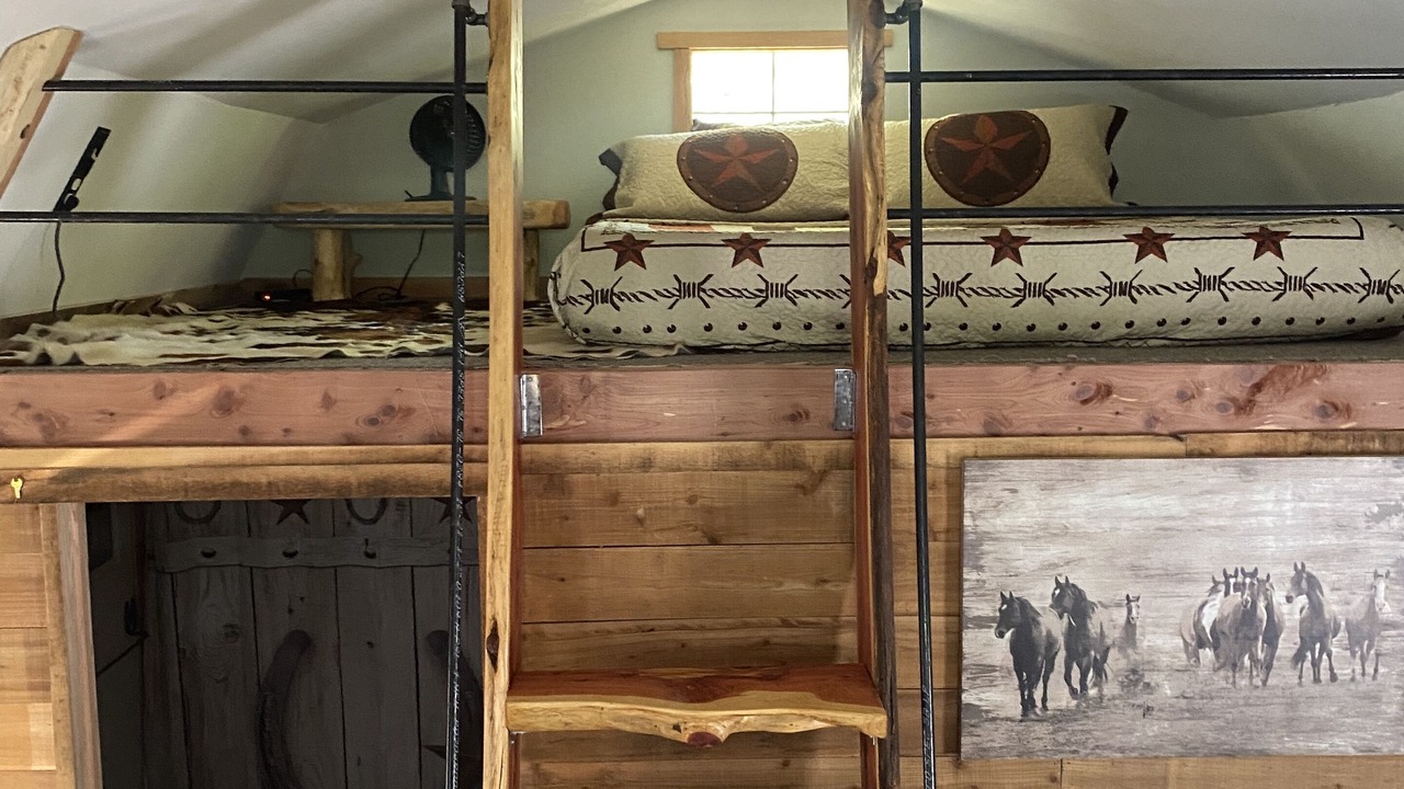Photo of Bedroom in Montier