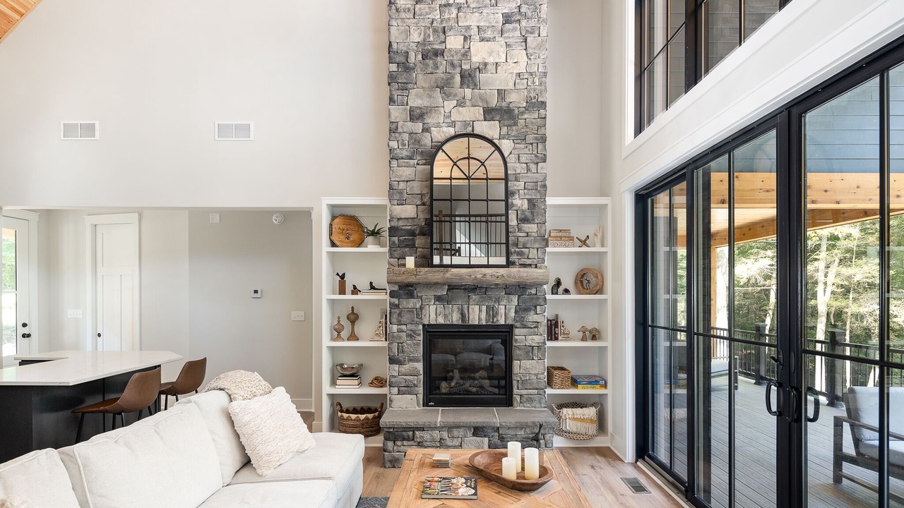 Photo of Livingroom in Bruceton Mills