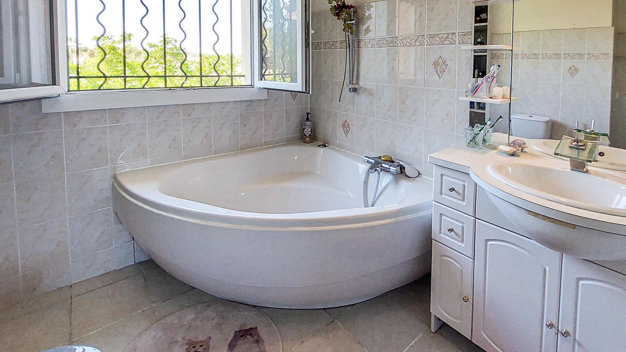 Photo of Bathroom in Murviel-les-Montpellier
