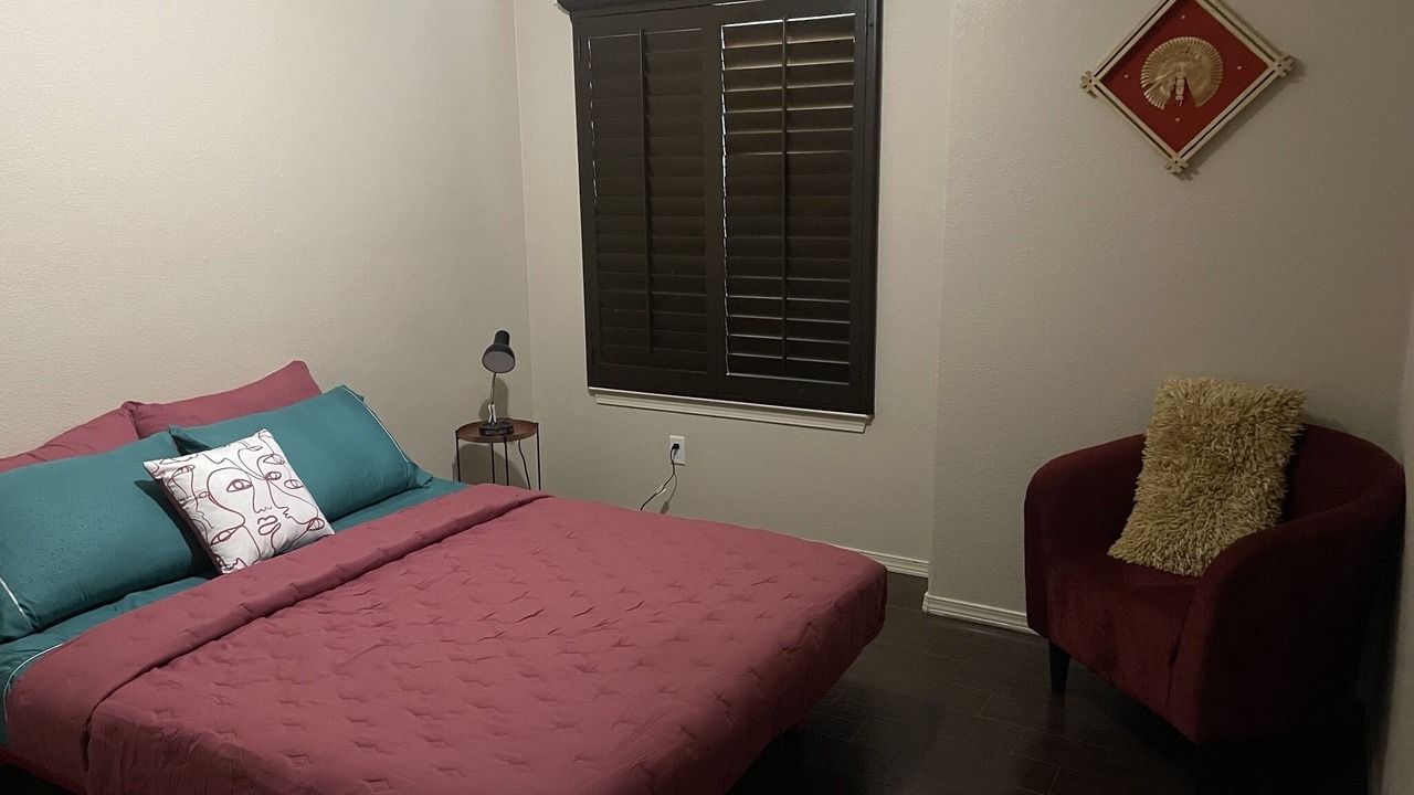 Photo of Bedroom in Biggs Field