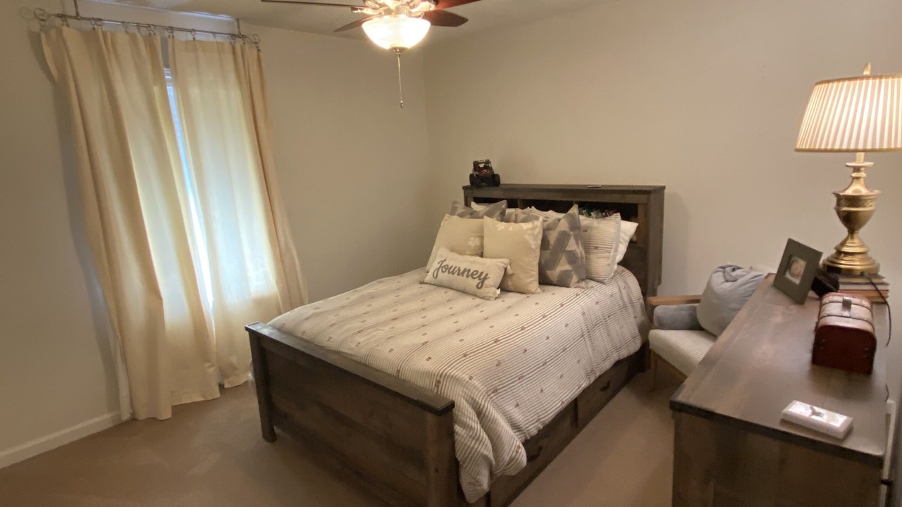 Photo of Bedroom in Oxford