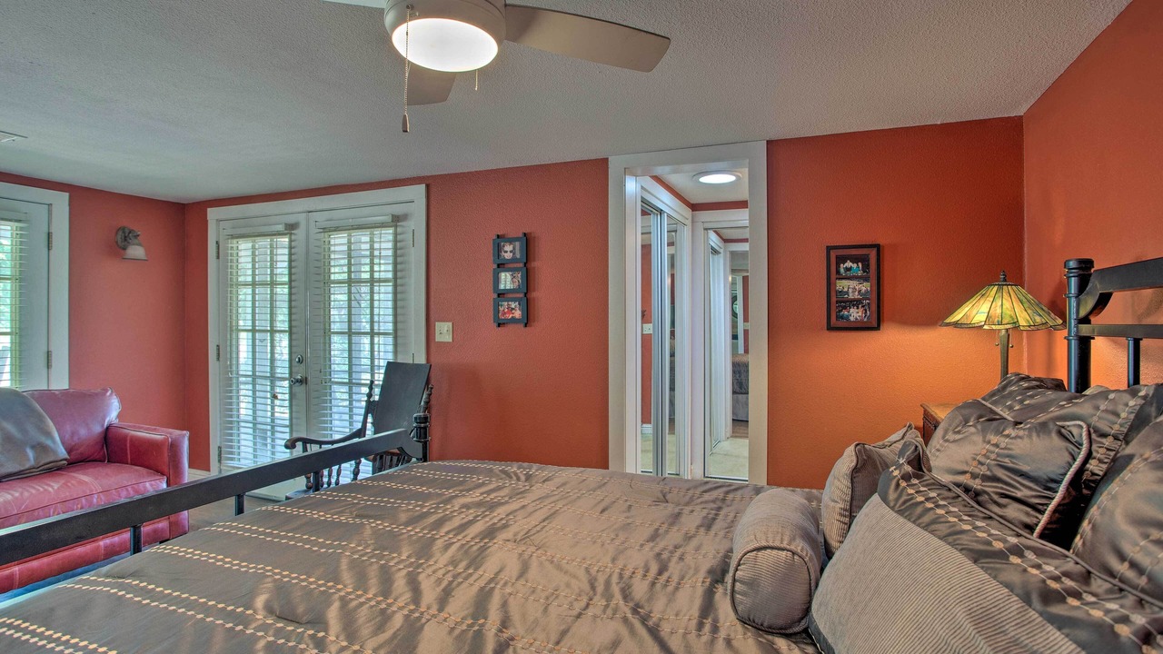 Photo of Bedroom in Pottsboro