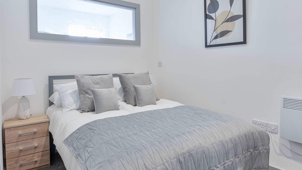 Photo of Bedroom in Brierley Hill