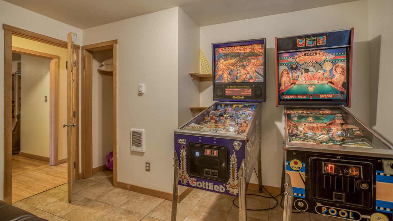 Photo of Bedroom in Lincoln City