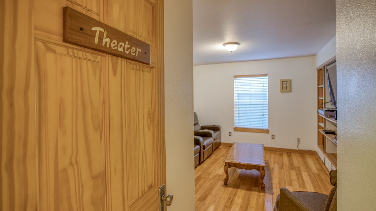 Photo of Bedroom in Lincoln City