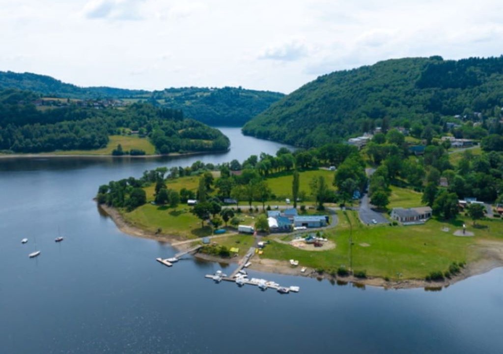 Photo of Outdoor in Charbonnieres-les-Vieilles